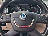 Škoda Superb (2012) 1.6TDi, Xenon - náhled 20