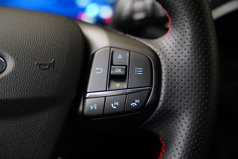 Ford Kuga - fotka 16 z 24