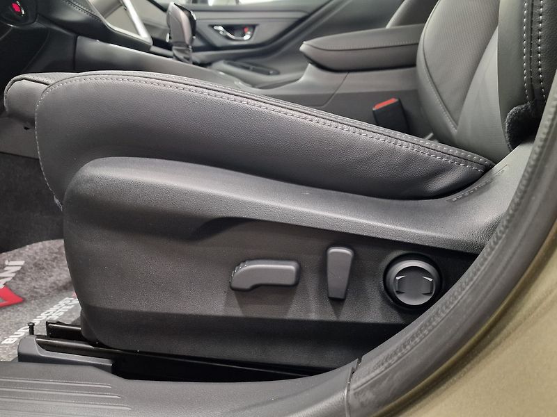 Subaru Outback (2025) 2.5 Comfort+kůže | Záruka - fotka 35 z 53