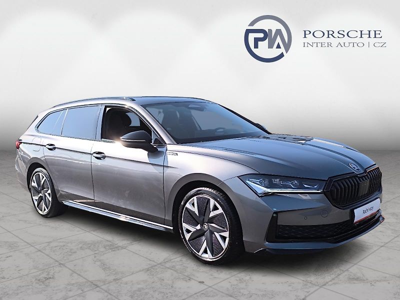 Škoda Superb 2.0 TDi 4x4 Sportline - fotka 9 z 27