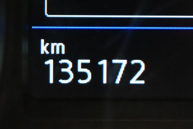 Volkswagen Passat 1,4 GTE TSI 160kW DSG Záruka a - fotka 17 z 33