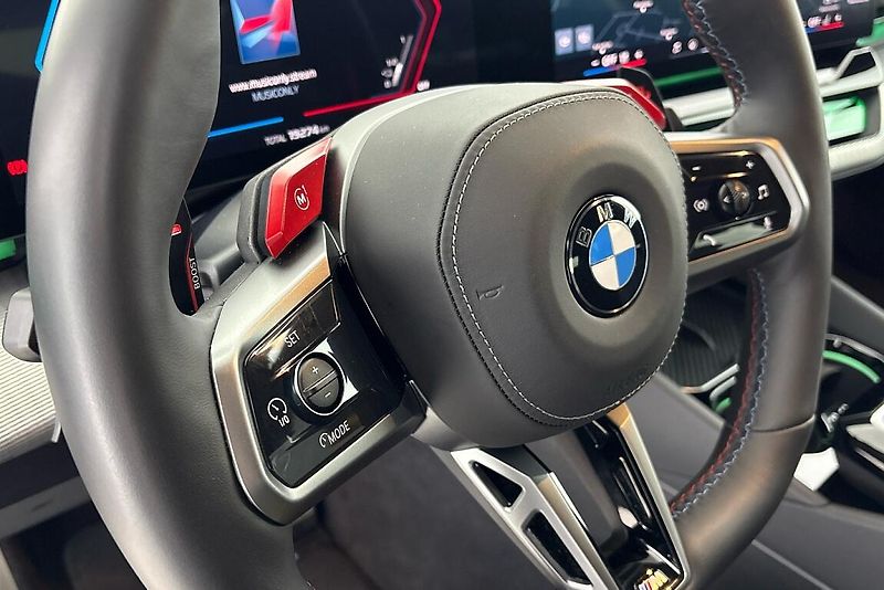 BMW M5 Sedan - fotka 19 z 28