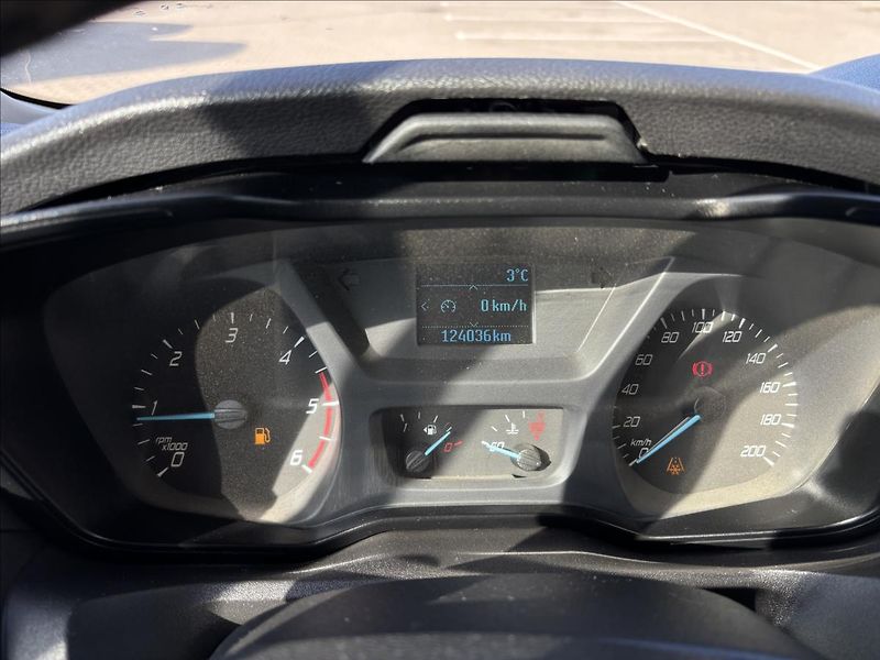 Ford Transit 2,0 EcoBlue Dvoj. mont. DPH - fotka 16 z 21