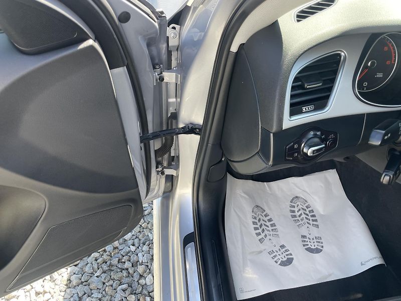 Audi A4 Avant 2.0TDi 120PS S-LINE AVANT TOP! - fotka 160 z 179