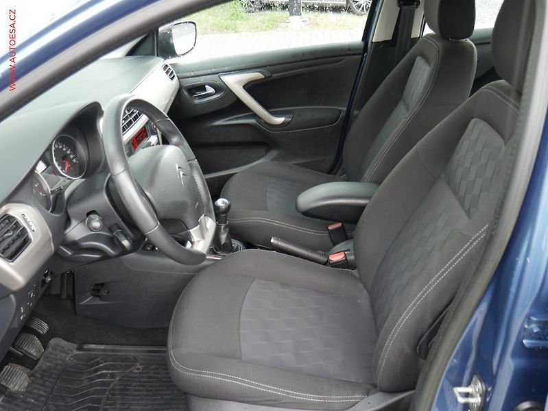 Citroën C-Elysée (2015) 1.6 HDi, ČR, AC, tempo, park - fotka 9 z 15