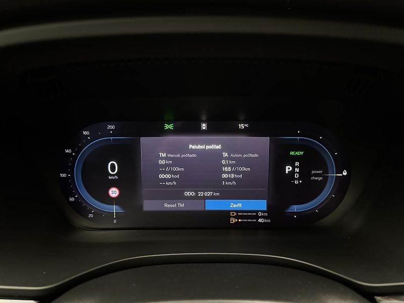 Volvo XC60 T8 AWD BRIGHT PLUS REZERVACE - fotka 17 z 48