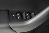 Škoda Octavia 1.6 TDI 85kW *MirrorLink*ACC* - náhled 14