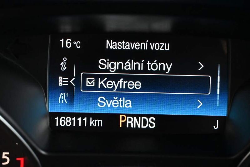 Ford Kuga (2018) 2.0 ST-LINE 4x4 Bi-Xenon Kamer - fotka 20 z 32
