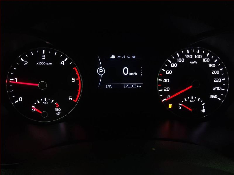 Kia Optima (2018) 1.7 CRDI, Automat, Serv.kniha - fotka 11 z 18