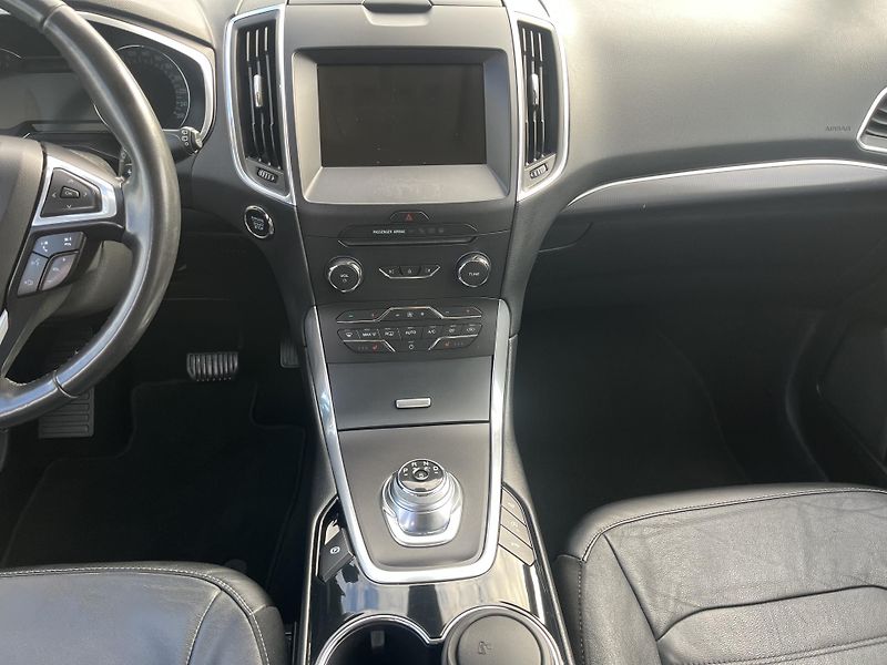 Ford Galaxy (2019) 2.0TDCi 177kw Titanium - fotka 17 z 24