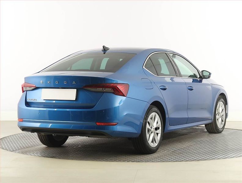Škoda Octavia (2023) 2.0 TDI - fotka 5 z 29