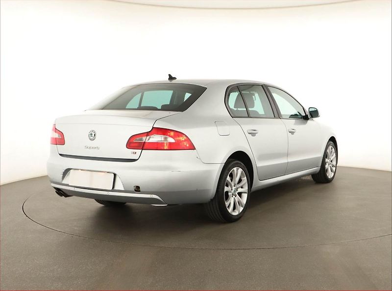 Škoda Superb (2013) Ambition 2.0 TDI, Automat - fotka 5 z 15
