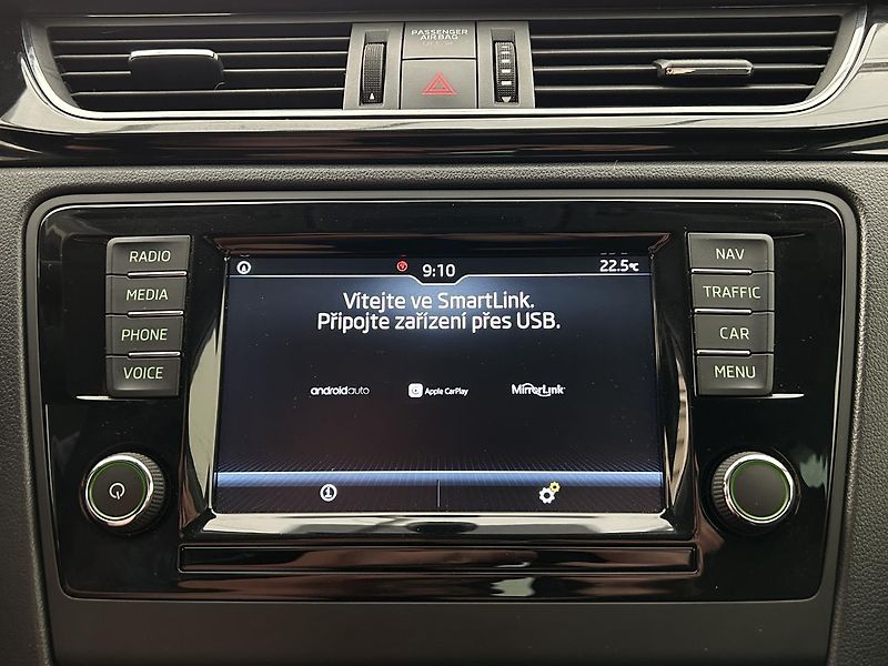 Škoda Rapid 1.0 TSI Style Plus - fotka 9 z 27