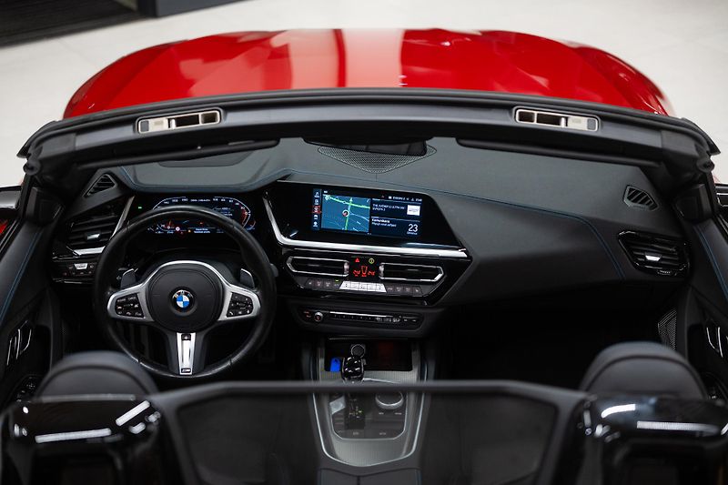 BMW Z4 (2024) ///M40i 250KW 1MAJ CZ TOP STAV - fotka 33 z 54