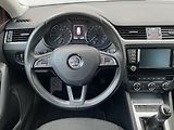 Škoda Octavia (2015) 1.6 TDI, ČR, AC, výhřev sed. - náhled 11