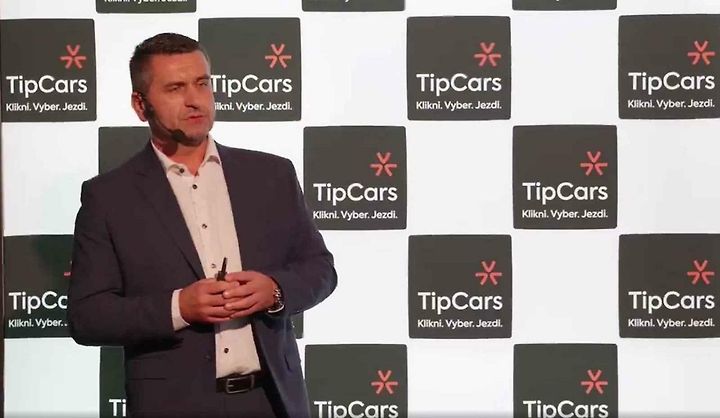 Marek Knieža, ředitel TipCars, vloni představil nové logo.