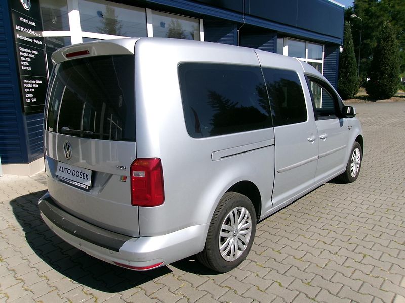 Volkswagen Caddy Maxi - fotka 8 z 18