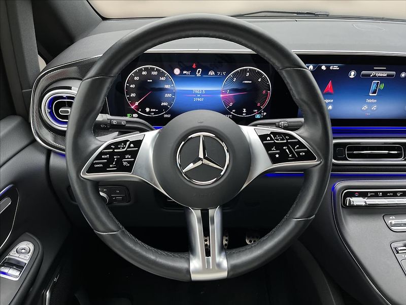 Mercedes-Benz Třídy V 300D Style , nez.topení,el.dve - fotka 10 z 27