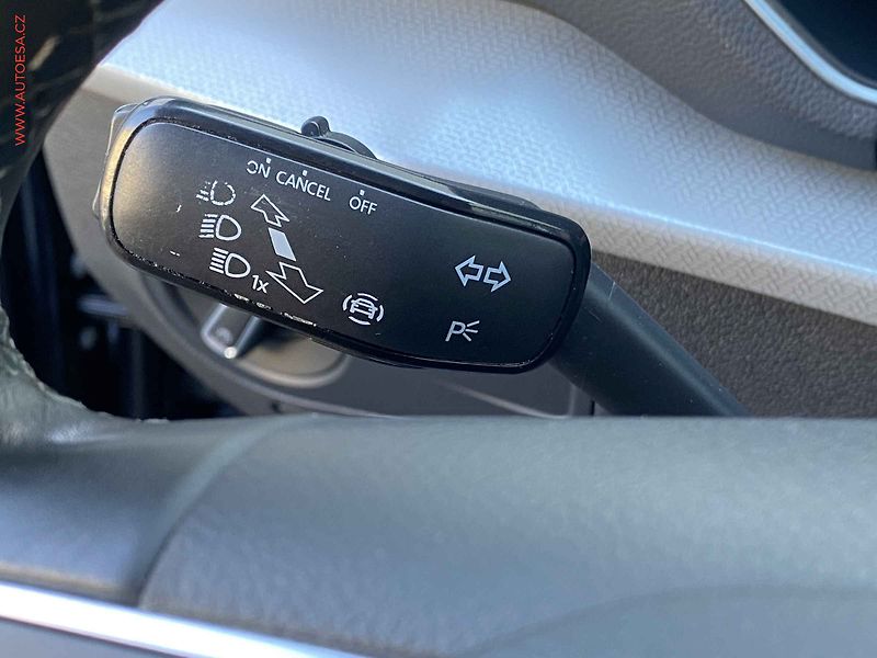Seat Tarraco (2019) 1.5TSi, ČR, Style, LED - fotka 13 z 19