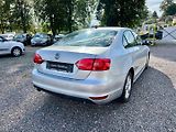Volkswagen Jetta (2011) 1.2TSi 77kW *ALU*PDC*Klima* - náhled 4