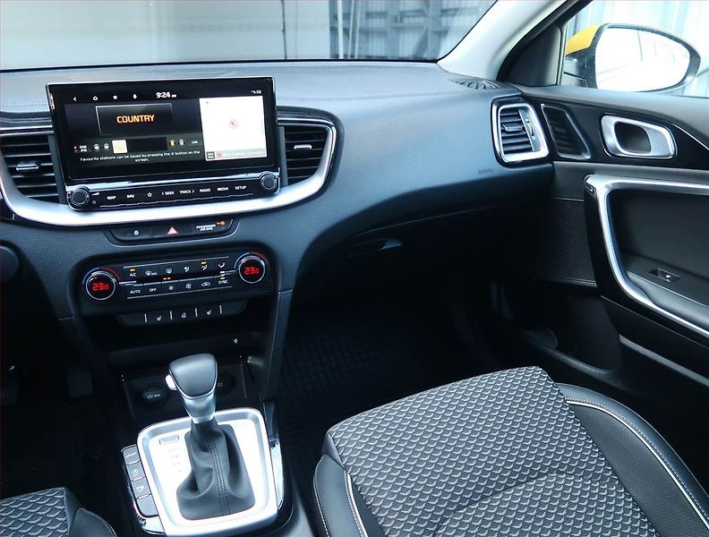 Kia XCeed (2022) Exclusive 1.5 T-GDI - fotka 8 z 17