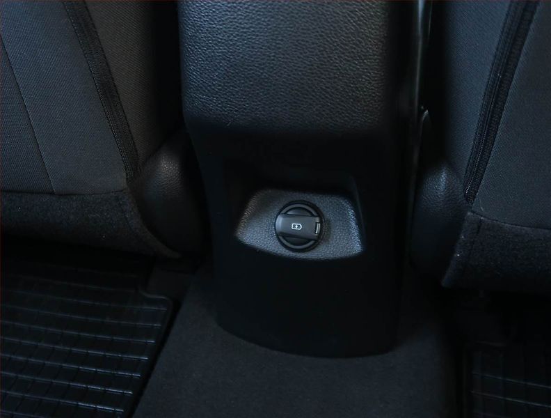 Kia Stonic (2020) 1.0 T-GDI, ČR,1.maj - fotka 23 z 23