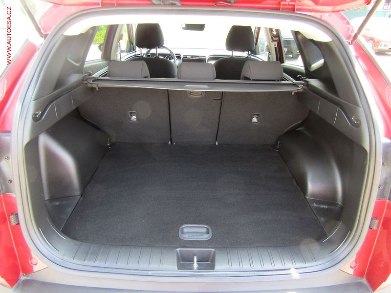 Hyundai Tucson (2020) 1.6 T-GDi, ČR, LED, výhřev - fotka 7 z 24
