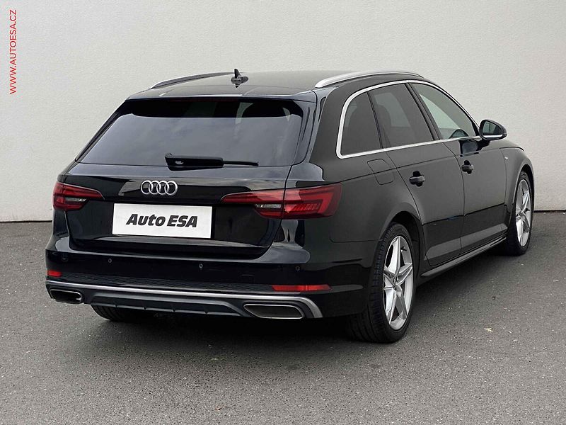 Audi A4 (2019) 2.0 TDi, S-line, AT, LED, TZ - fotka 4 z 18
