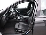 BMW Řada 3 3,0 330d xDrive 190kW M-paket - náhled 12