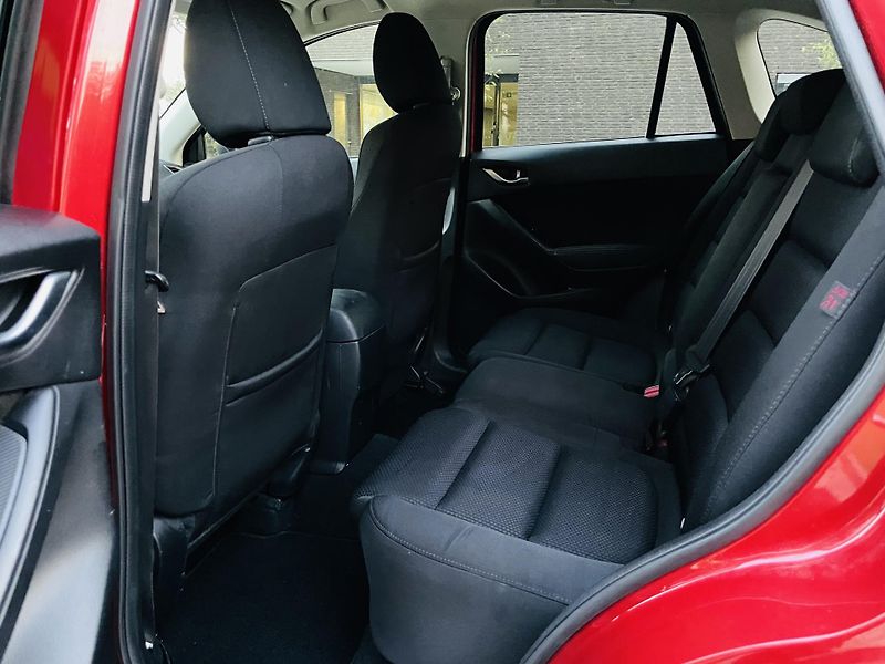 Mazda CX-5 2.0i MANUÁL VÝHŘEV SENZORY LED - fotka 28 z 41