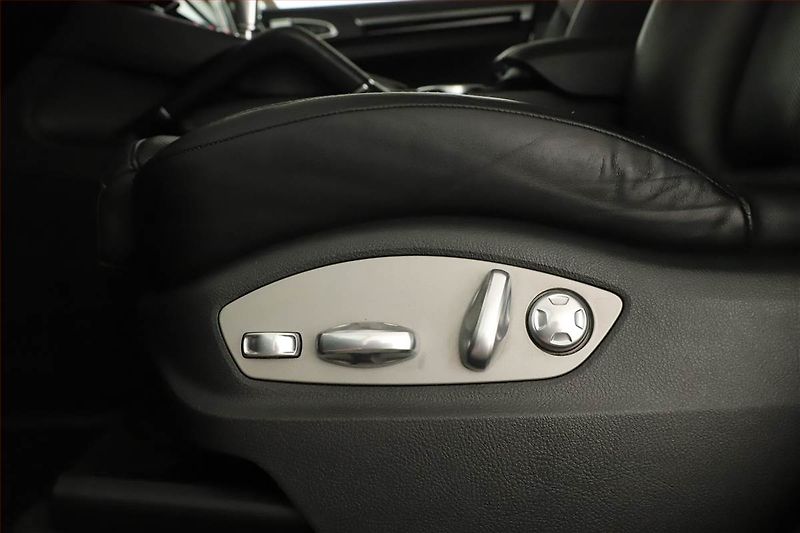 Porsche Cayenne (2015) S Diesel - fotka 13 z 20