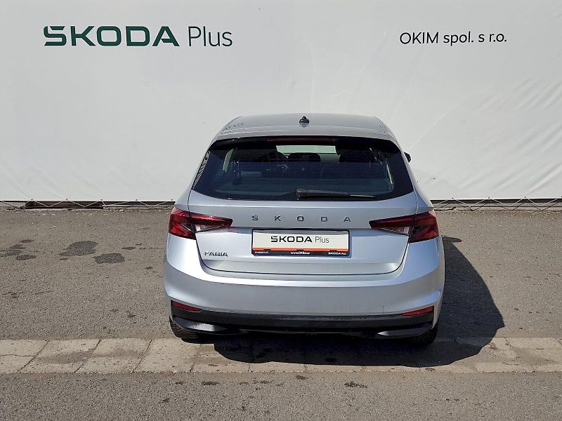 Škoda Fabia (2022) Ambition 1,0 Tsi 70 Kw - fotka 30 z 34