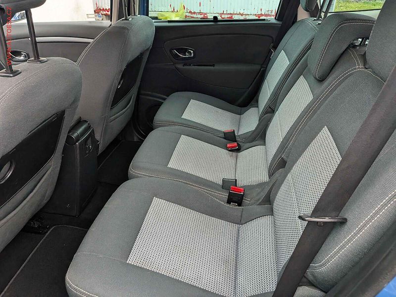 Renault Grand Scénic (2015) 1.2TCe Grand, AC, TZ, temp - fotka 10 z 16