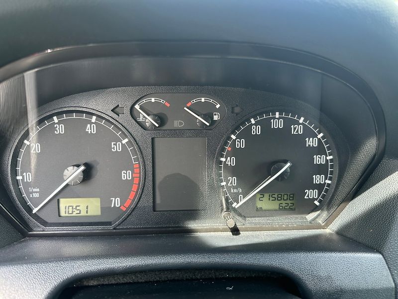 Škoda Fabia (2004) 1.4i 55Kw - fotka 14 z 18