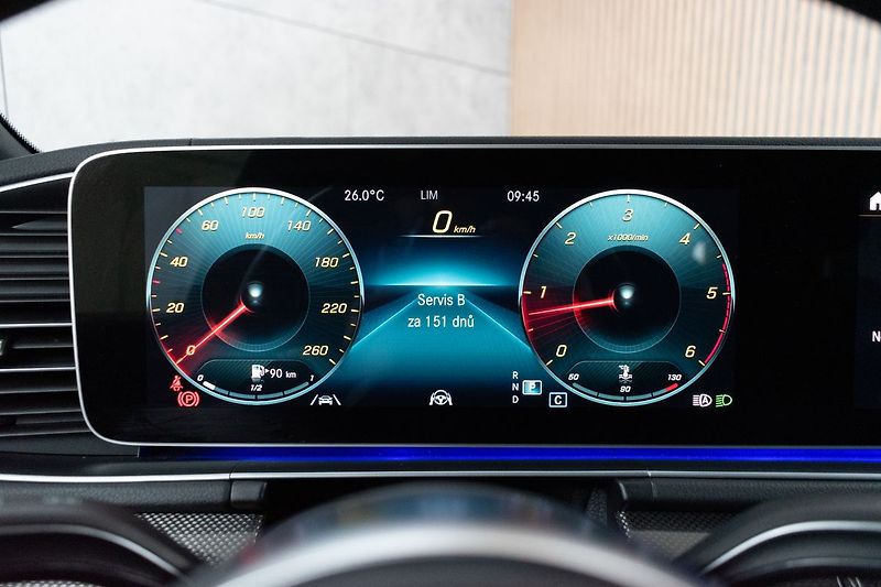 Mercedes-Benz GLS 400d AMG*TAŽNÉ*ZÁRUKA*DPH*ČR - fotka 24 z 52
