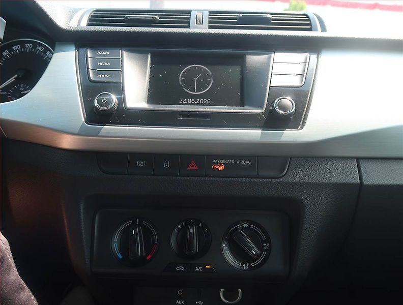 Škoda Fabia (2015) 1.2 TSI, Serv.kniha, Tempomat - fotka 12 z 14