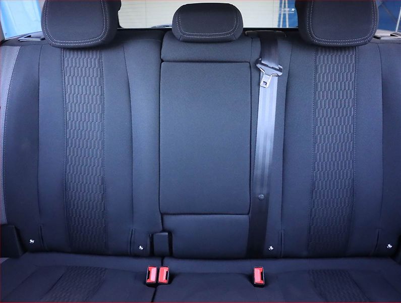 Peugeot 308 (2016) Style 1.6 BlueHDi, Serv.kniha - fotka 10 z 20