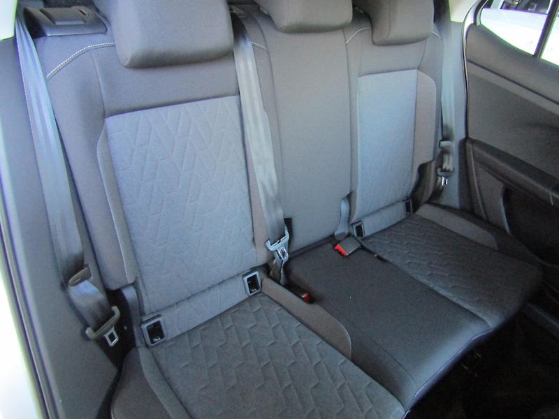 Volkswagen T-Cross People 1.0 TSI 85 kW 7DSG - fotka 28 z 30