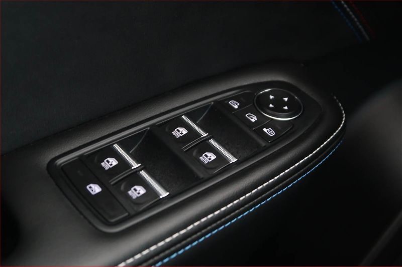 Renault Arkana (2026) 1.3 TCe - fotka 17 z 19