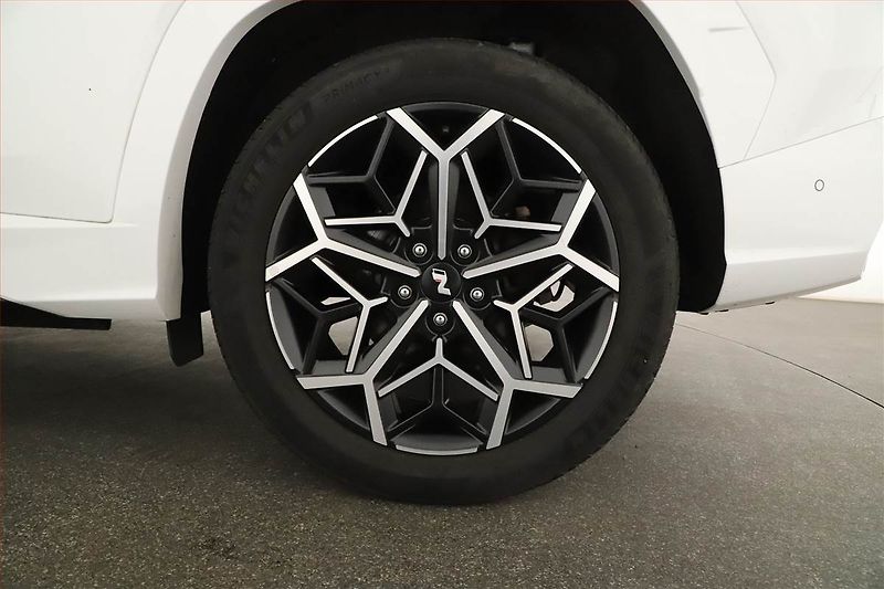 Hyundai Tucson (2024) N-Line Style 1.6 T-GDI PHEV - fotka 29 z 31