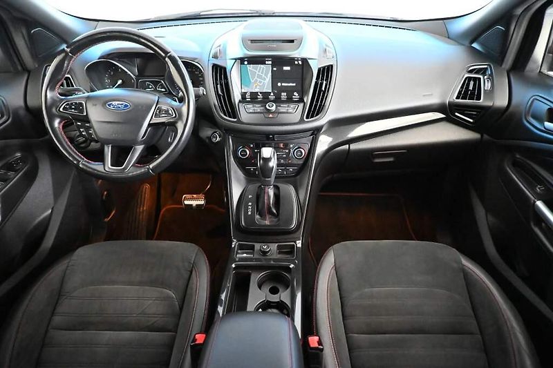 Ford Kuga (2018) 2.0 ST-LINE 4x4 Bi-Xenon Kamer - fotka 12 z 32