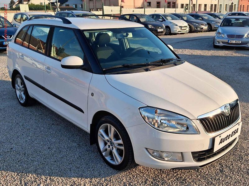 Škoda Fabia (2011) 1.2 TSi, ČR, autoAC - fotografie inzerátu