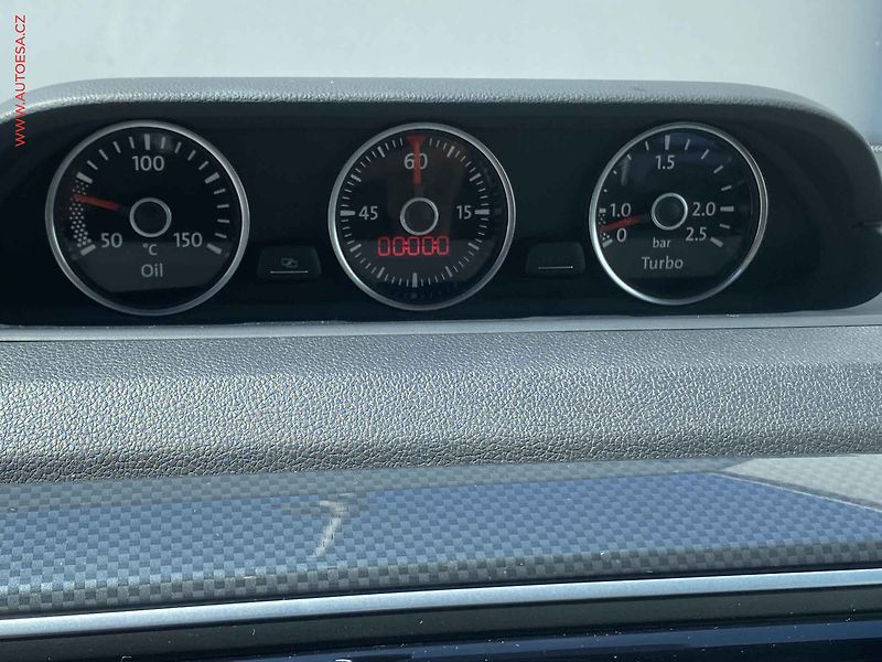 Volkswagen Beetle (2013) 1.4TSi, 1.maj,ČR, Bixenon - fotka 16 z 17