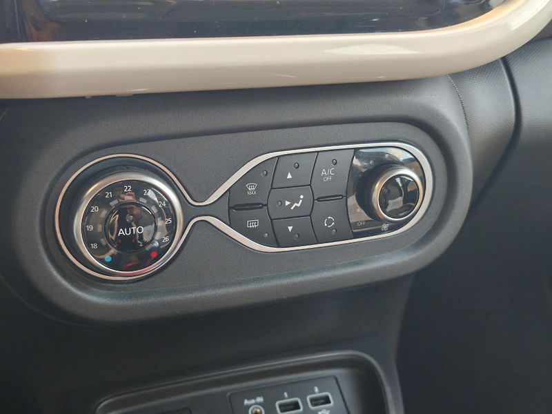 Renault Twingo 2021 ZE VIBES  - fotka 13 z 31