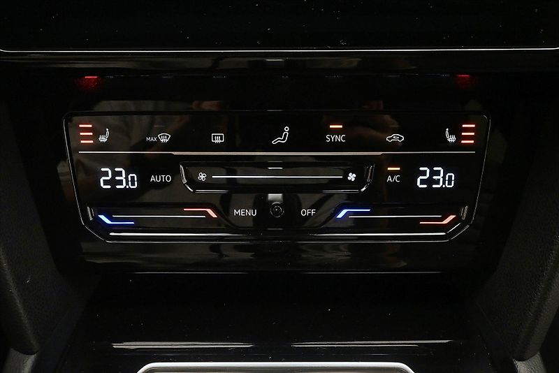 Volkswagen Arteon 2,0 TDI 147 kW DSG 4x4 ELEGANC - fotka 21 z 33