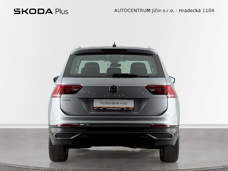 Volkswagen Tiguan Allspace (2022) Life 1.5 TSI 110kW - fotka 6 z 31
