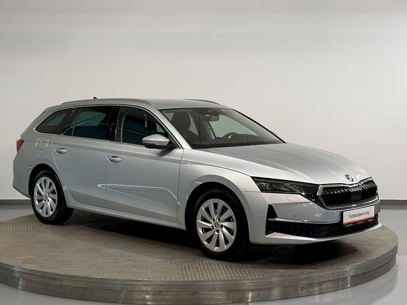 Škoda Octavia (2024) SELECTION PREMIUM EDITION 2.0T - fotka 6 z 32