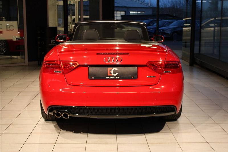 Audi A5 TDi V6 quattro S Line Cabriole - fotka 5 z 27