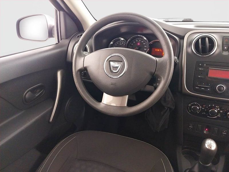 Dacia Sandero (2013) 1.2 16V, Serv.kniha - fotka 7 z 16