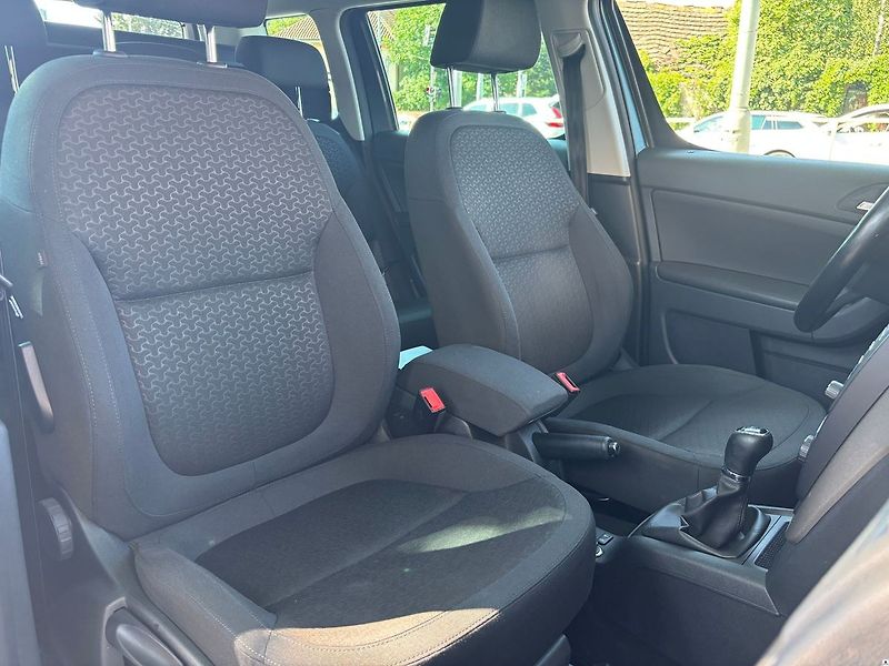 Škoda Yeti 1.4TSi-90KW/2015/ELEGANCE.1MAJ - fotka 24 z 49